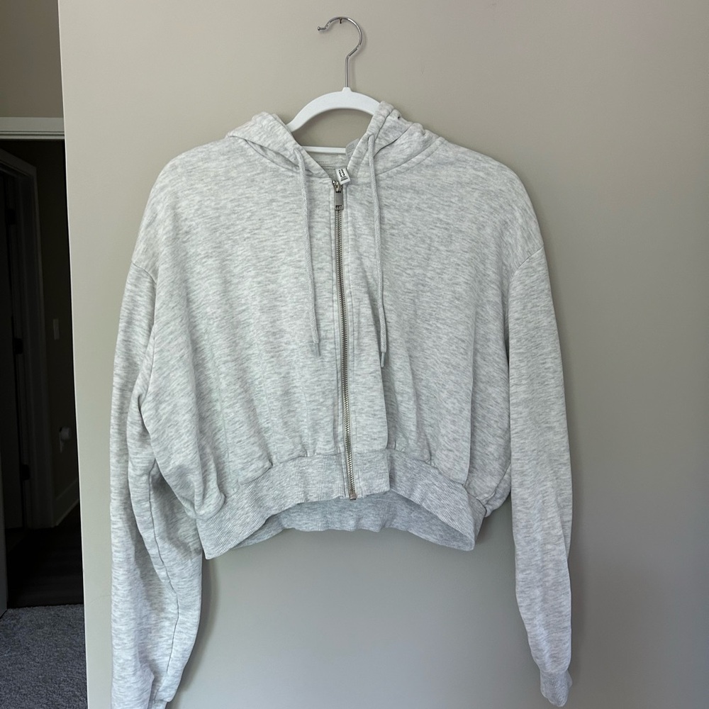 Grey crop zip up